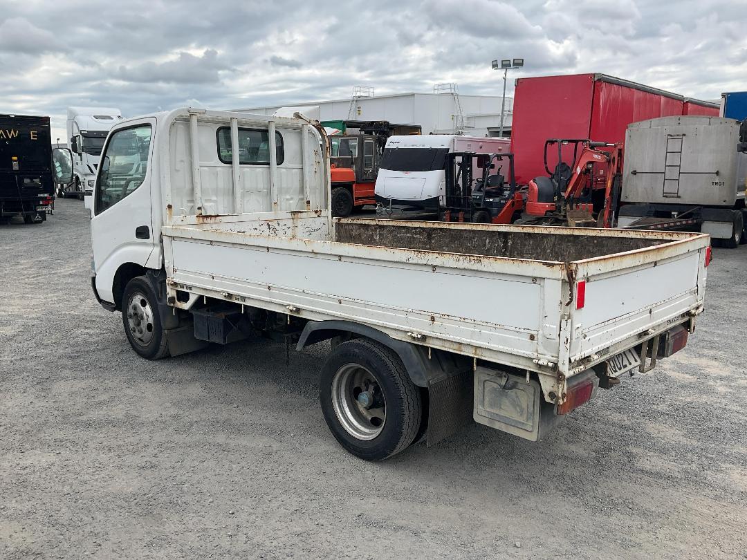 Photo '6' of Toyota Dyna Flat Deck