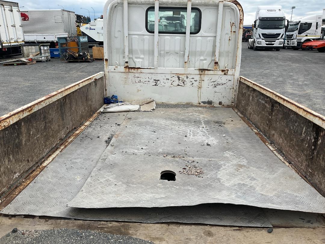 Photo '25' of Toyota Dyna Flat Deck