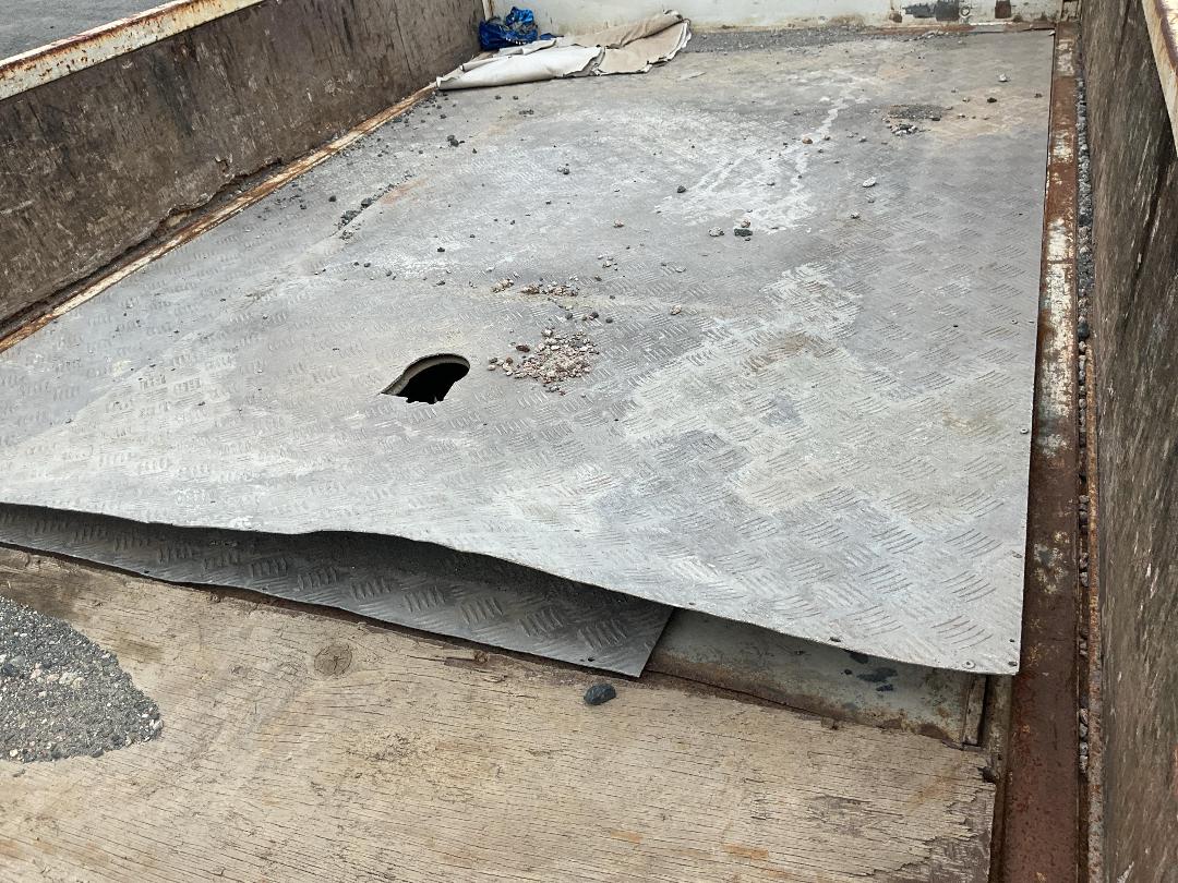 Photo '28' of Toyota Dyna Flat Deck