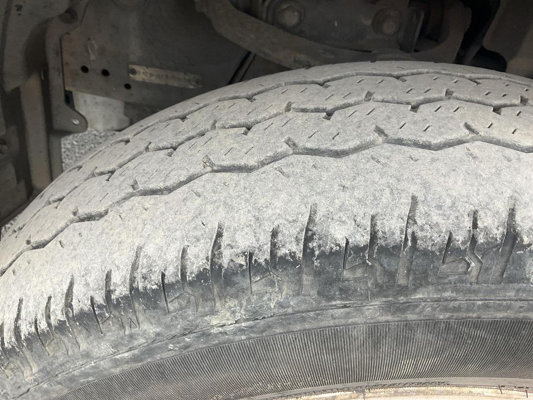 Photo '38' of Toyota Dyna Flat Deck