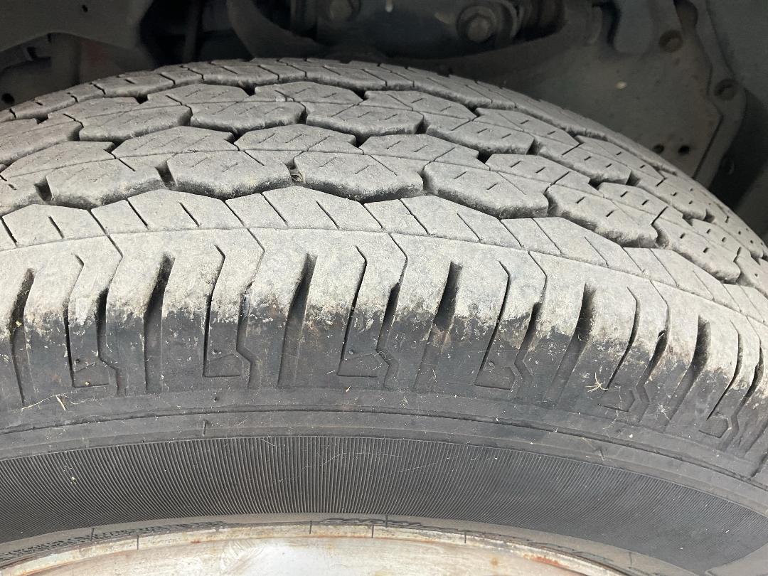 Photo '44' of Toyota Dyna Flat Deck