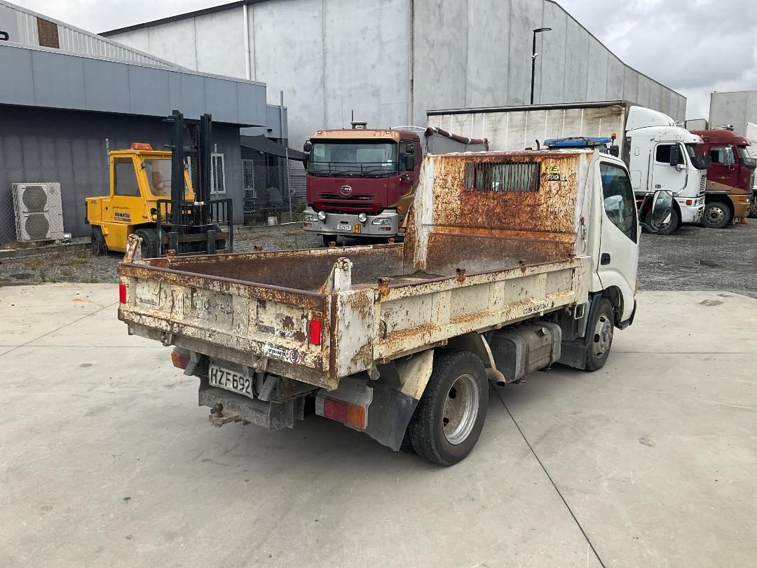 Photo '3' of Toyota Dyna Tipper