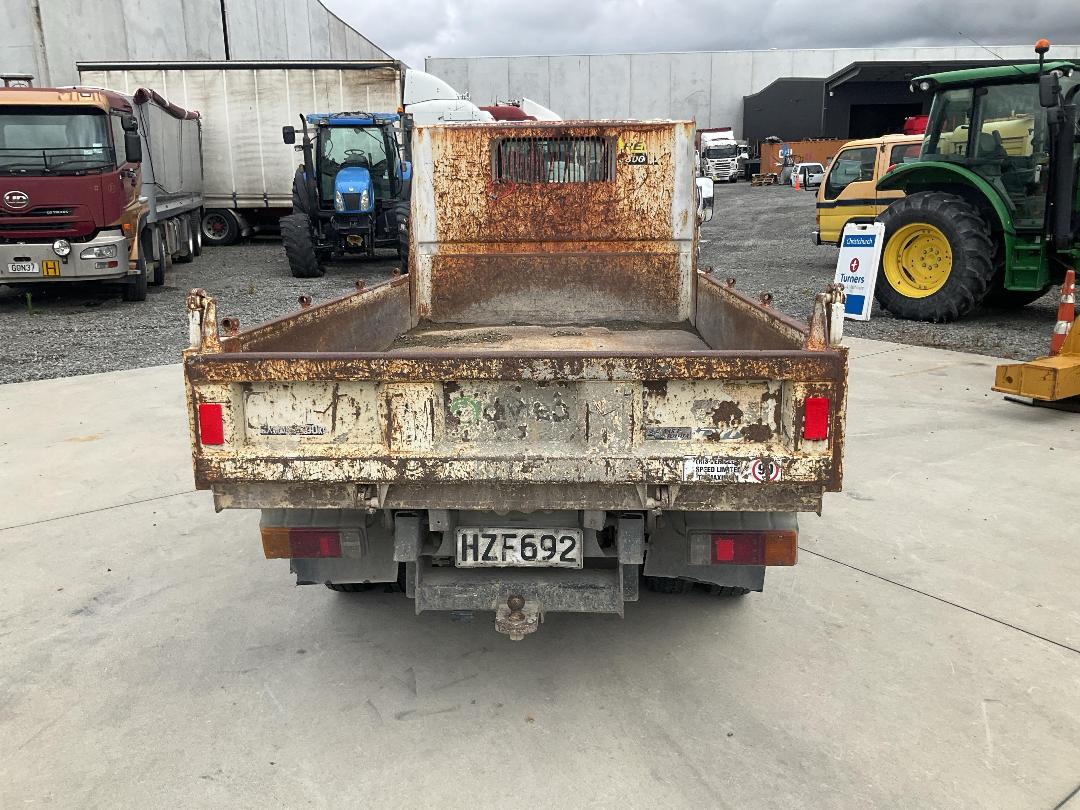 Photo '4' of Toyota Dyna Tipper