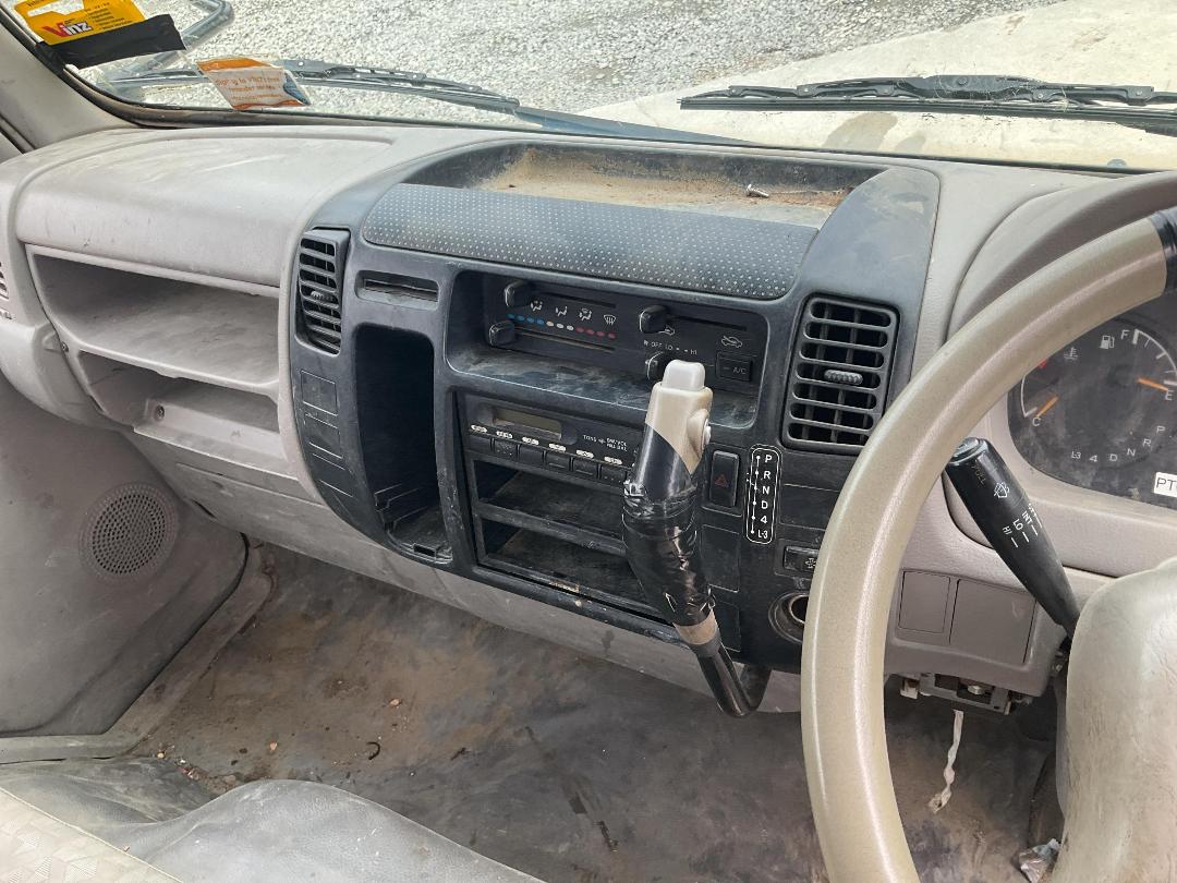 Photo '10' of Toyota Dyna Tipper