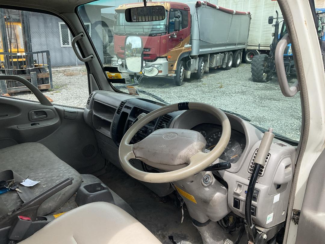 Photo '9' of Toyota Dyna Tipper