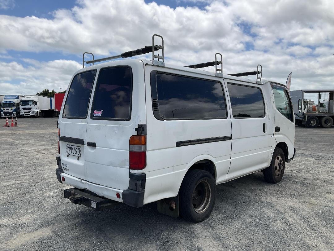 Photo '4' of Toyota Dyna BDG Van