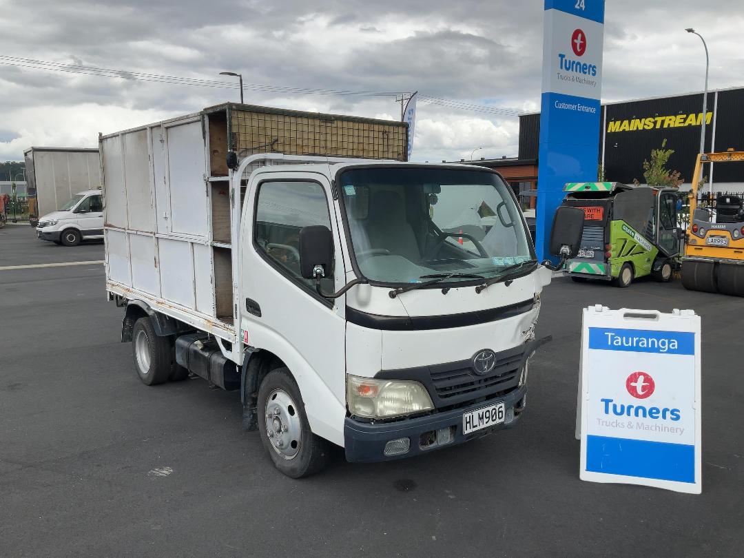 Photo '29' of Toyota Dyna XZU508 Tipper