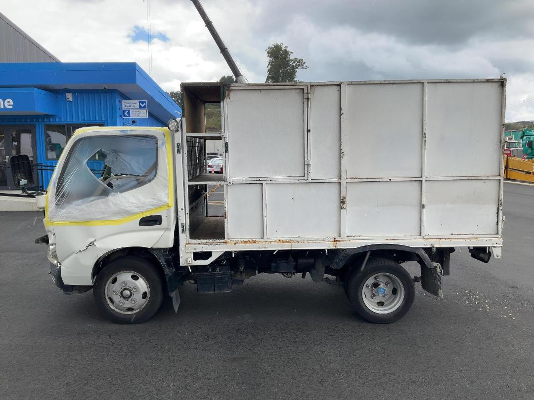 Photo '9' of Toyota Dyna XZU508 Tipper