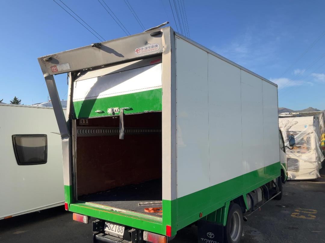 Photo '5' of Toyota Dyna Other Truck