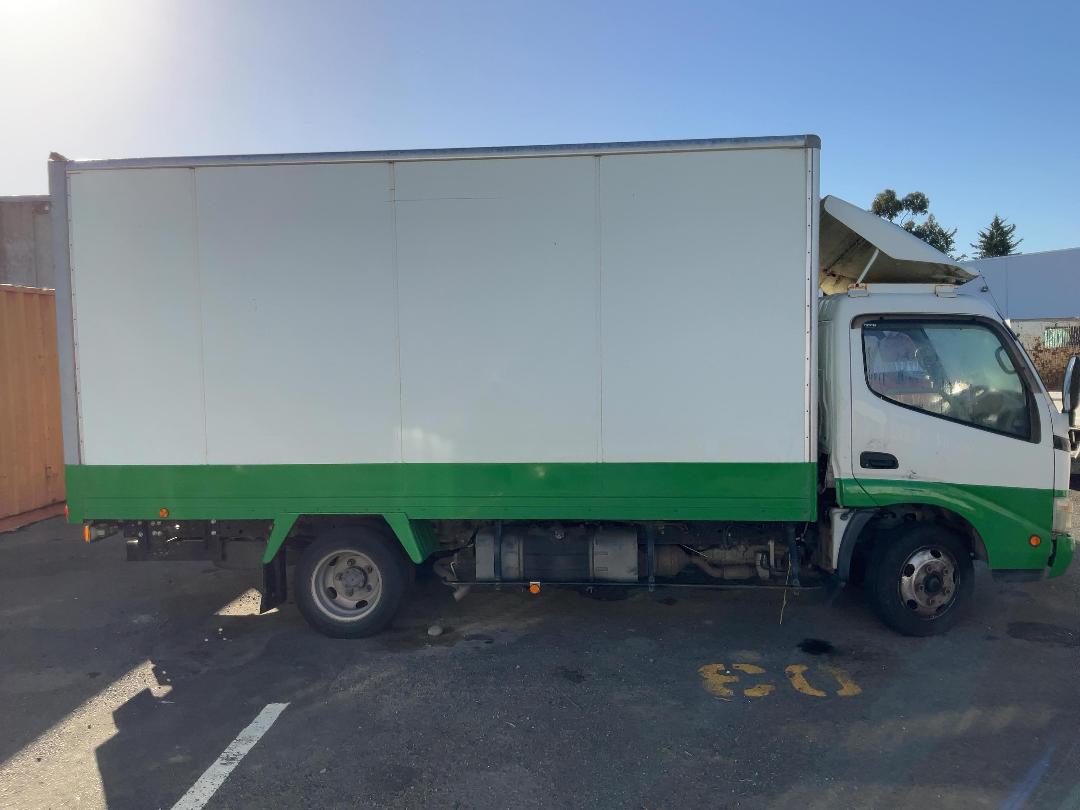 Photo '6' of Toyota Dyna Other Truck