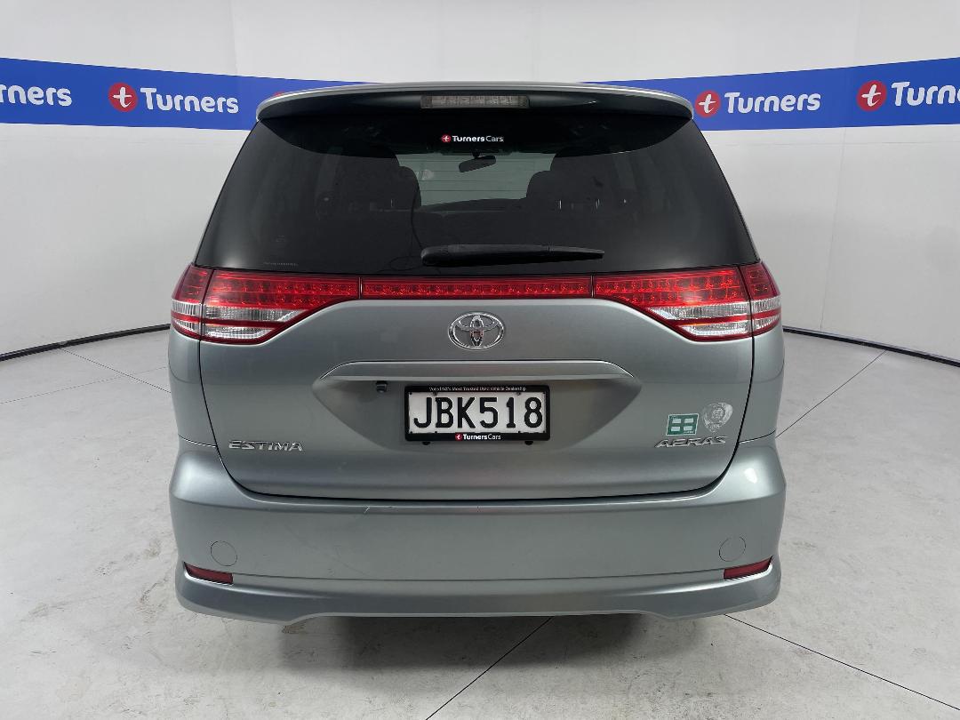 Photo '6' of Toyota Estima