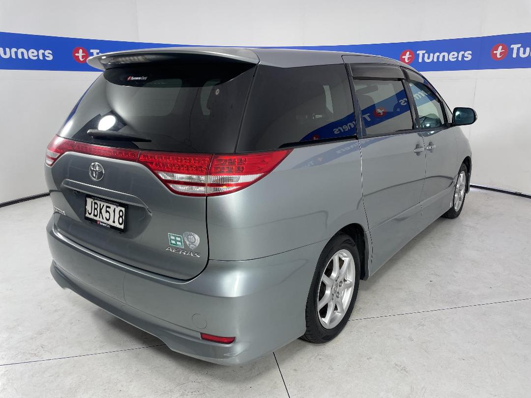 Photo '7' of Toyota Estima