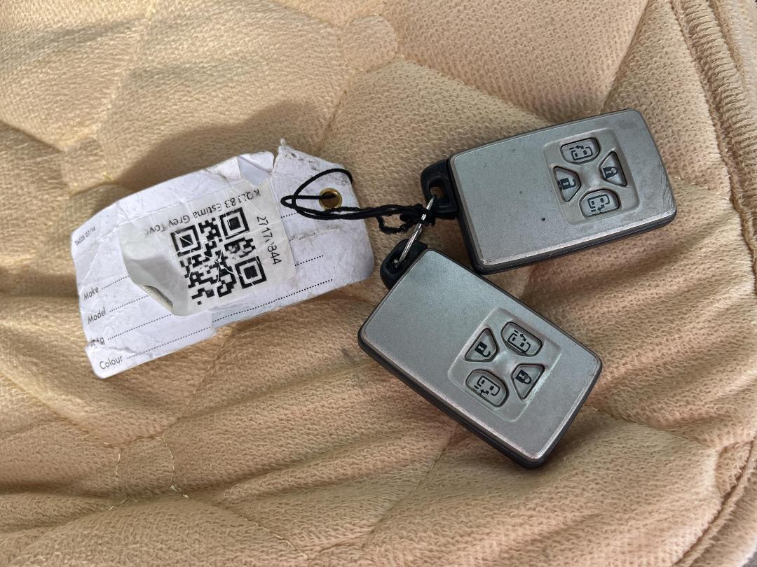 Photo '22' of Toyota Estima