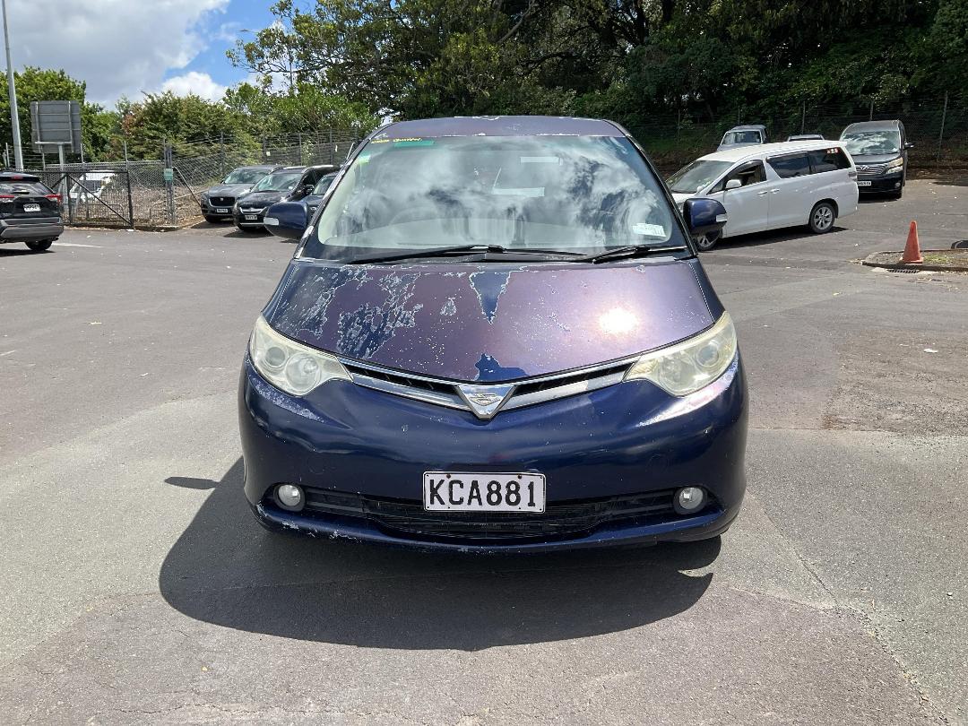 Photo '3' of Toyota Estima Photo '3' of Toyota Estima