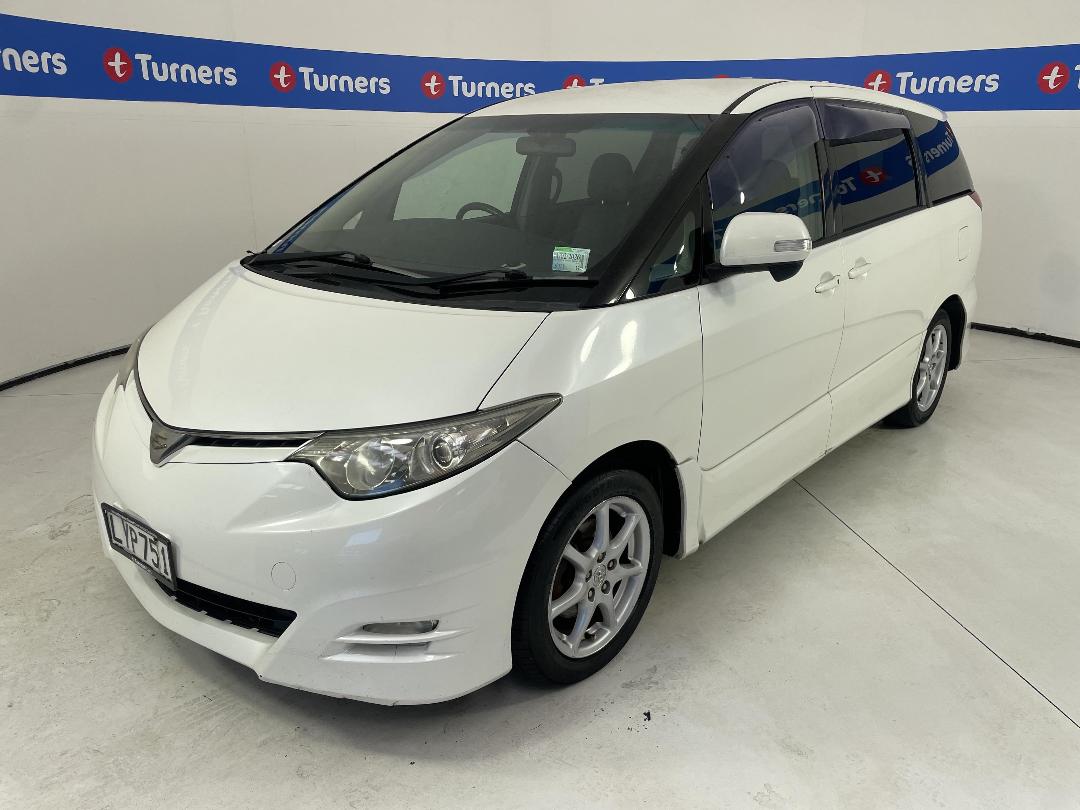 Photo '4' of Toyota Estima Photo '4' of Toyota Estima