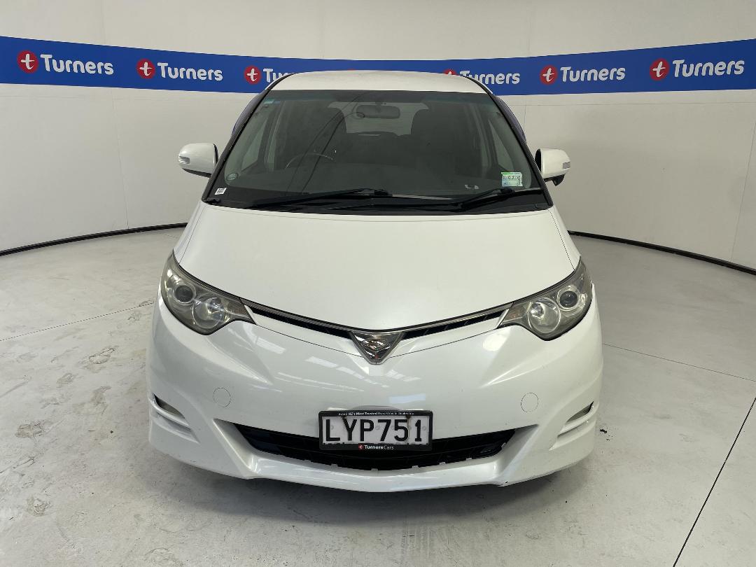 Photo '2' of Toyota Estima Photo '2' of Toyota Estima