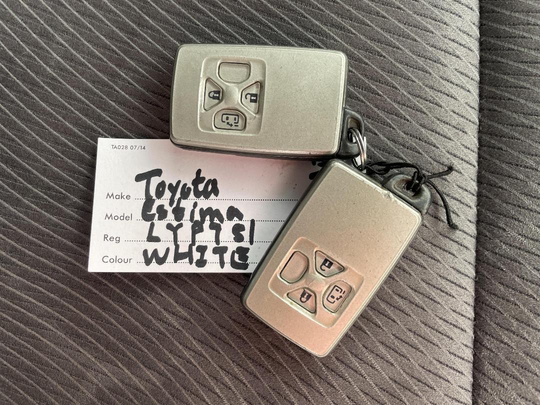 Photo '22' of Toyota Estima Photo '22' of Toyota Estima