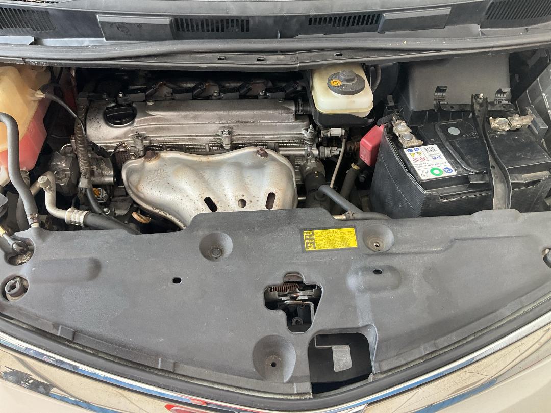 Photo '14' of Toyota Estima X Photo '14' of Toyota Estima X