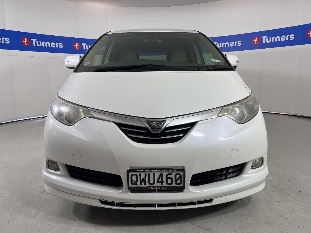 Photo '2' of Toyota Estima