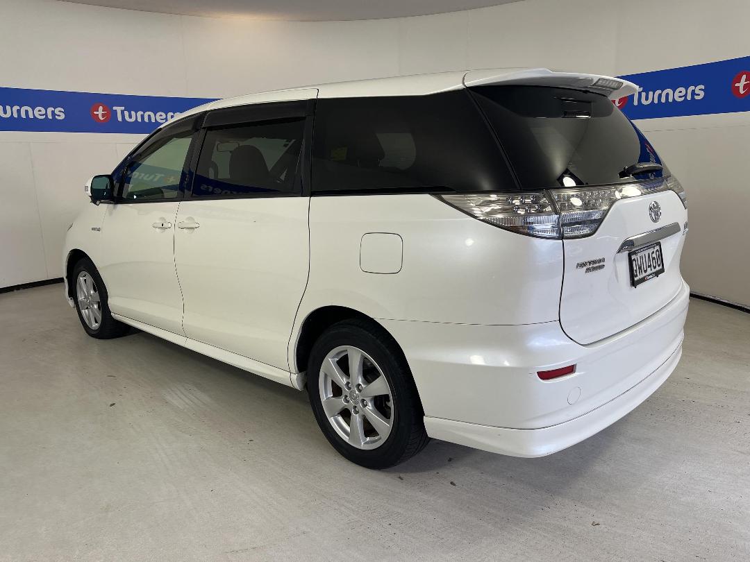 Photo '5' of Toyota Estima