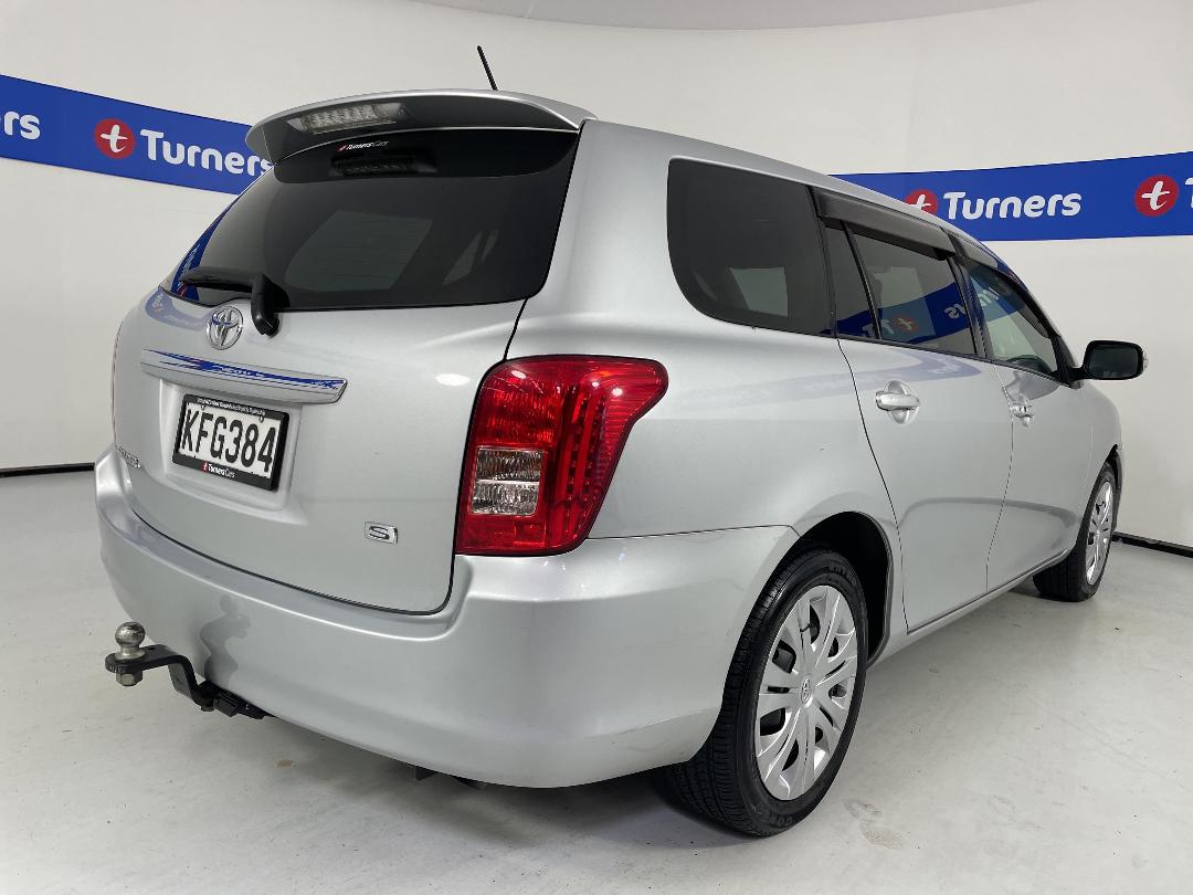 Photo '7' of Toyota Fielder Photo '7' of Toyota Fielder