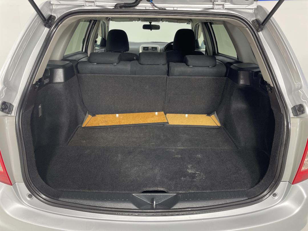 Photo '14' of Toyota Fielder Photo '14' of Toyota Fielder