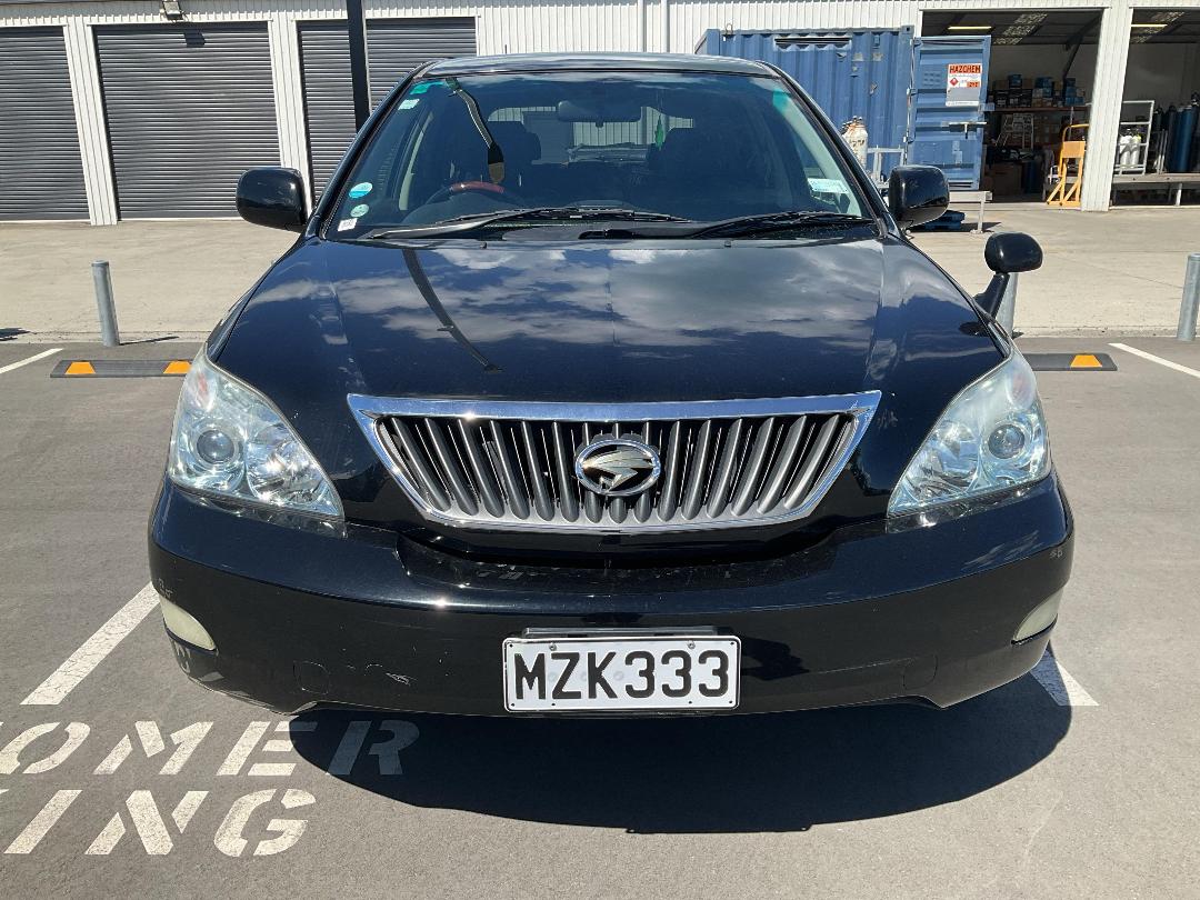 Photo '5' of Toyota Harrier Photo '5' of Toyota Harrier