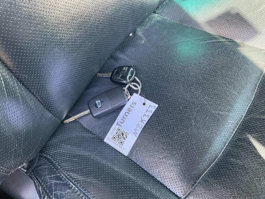 Photo '3' of Toyota Harrier Photo '3' of Toyota Harrier