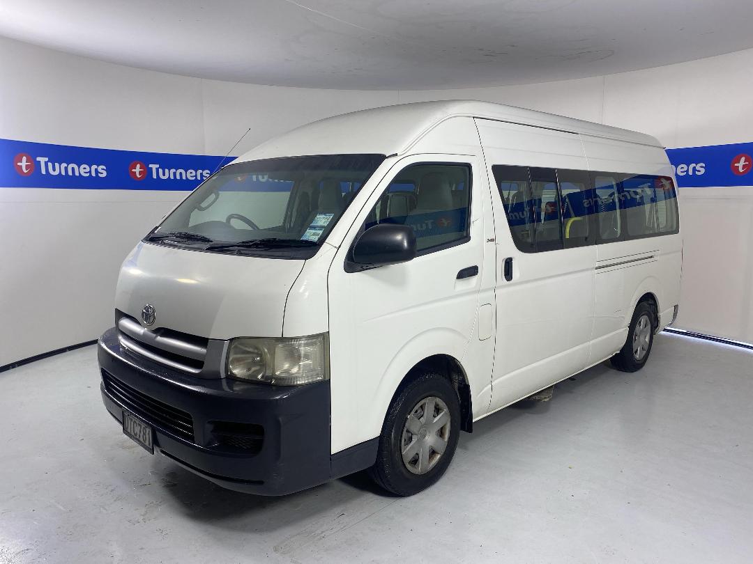 Photo '4' of Toyota Hiace