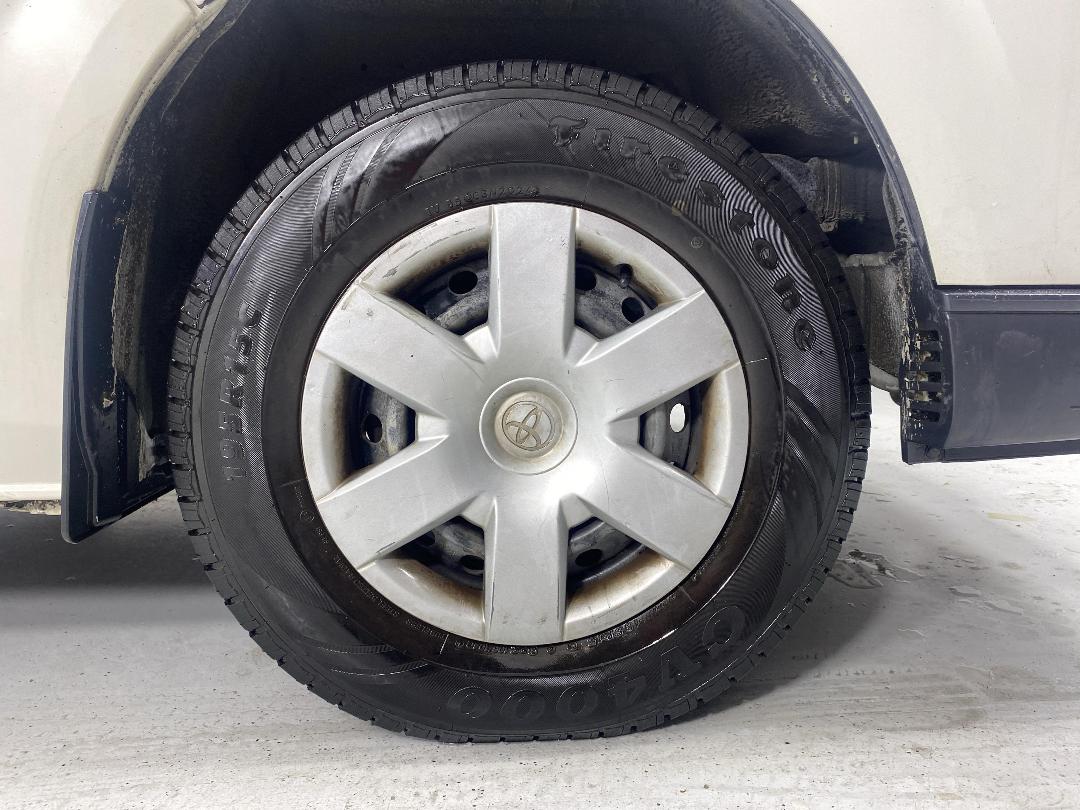 Photo '9' of Toyota Hiace