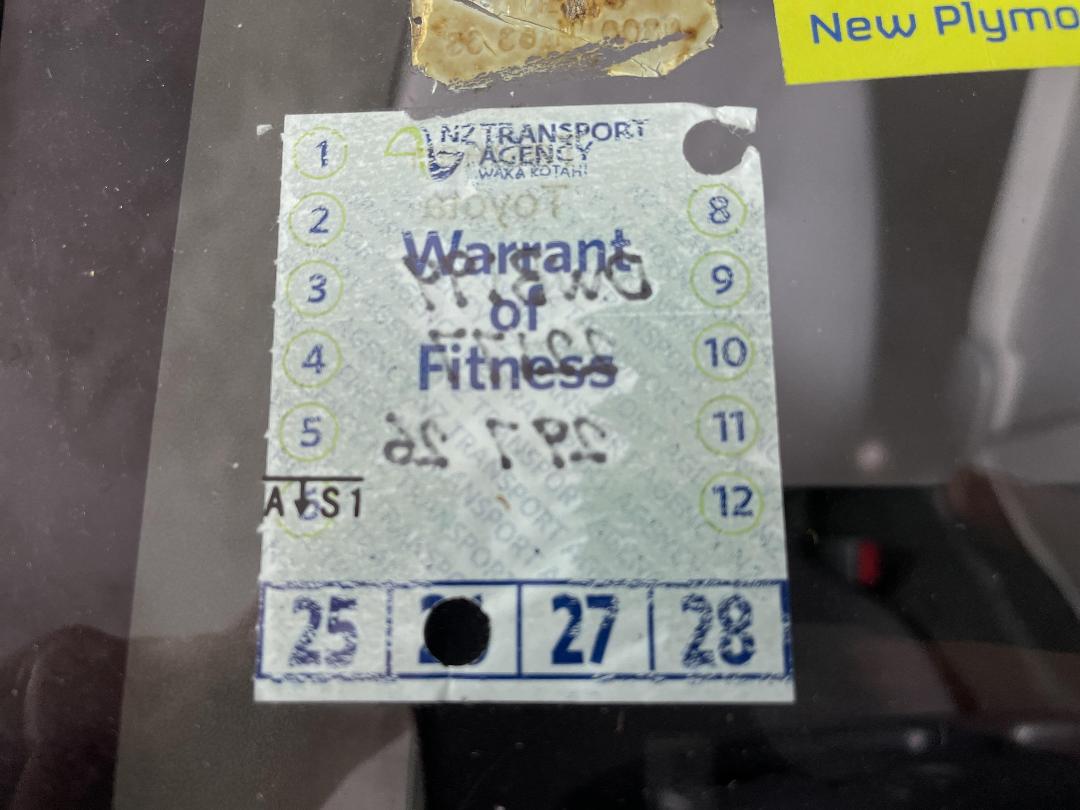 Photo '22' of Toyota Hiace