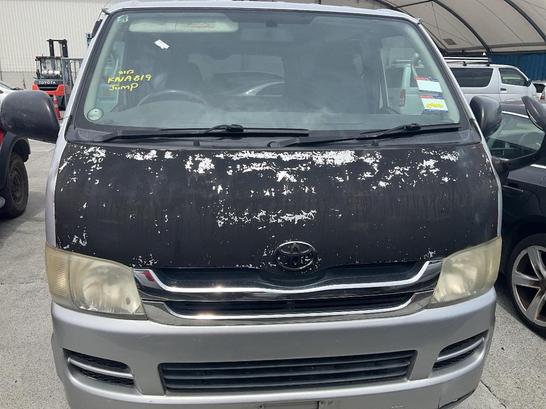 Photo '2' of Toyota Hiace