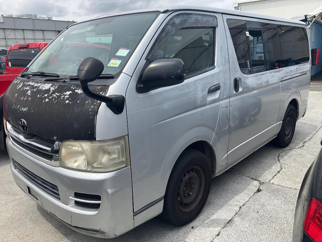 Photo '3' of Toyota Hiace