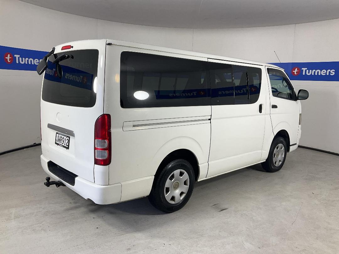 Photo '7' of Toyota Hiace