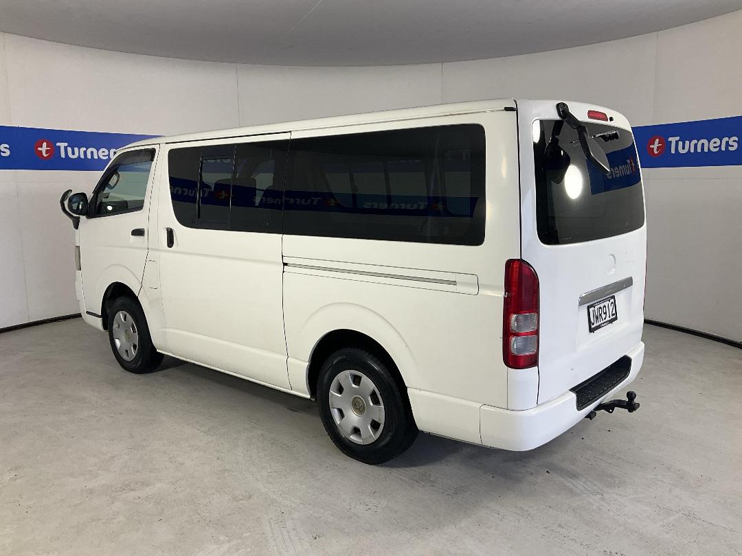 Photo '5' of Toyota Hiace