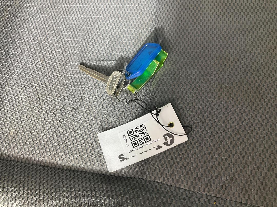 Photo '22' of Toyota Hiace