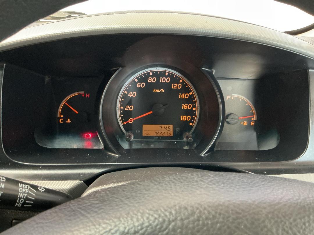 Photo '20' of Toyota Hiace