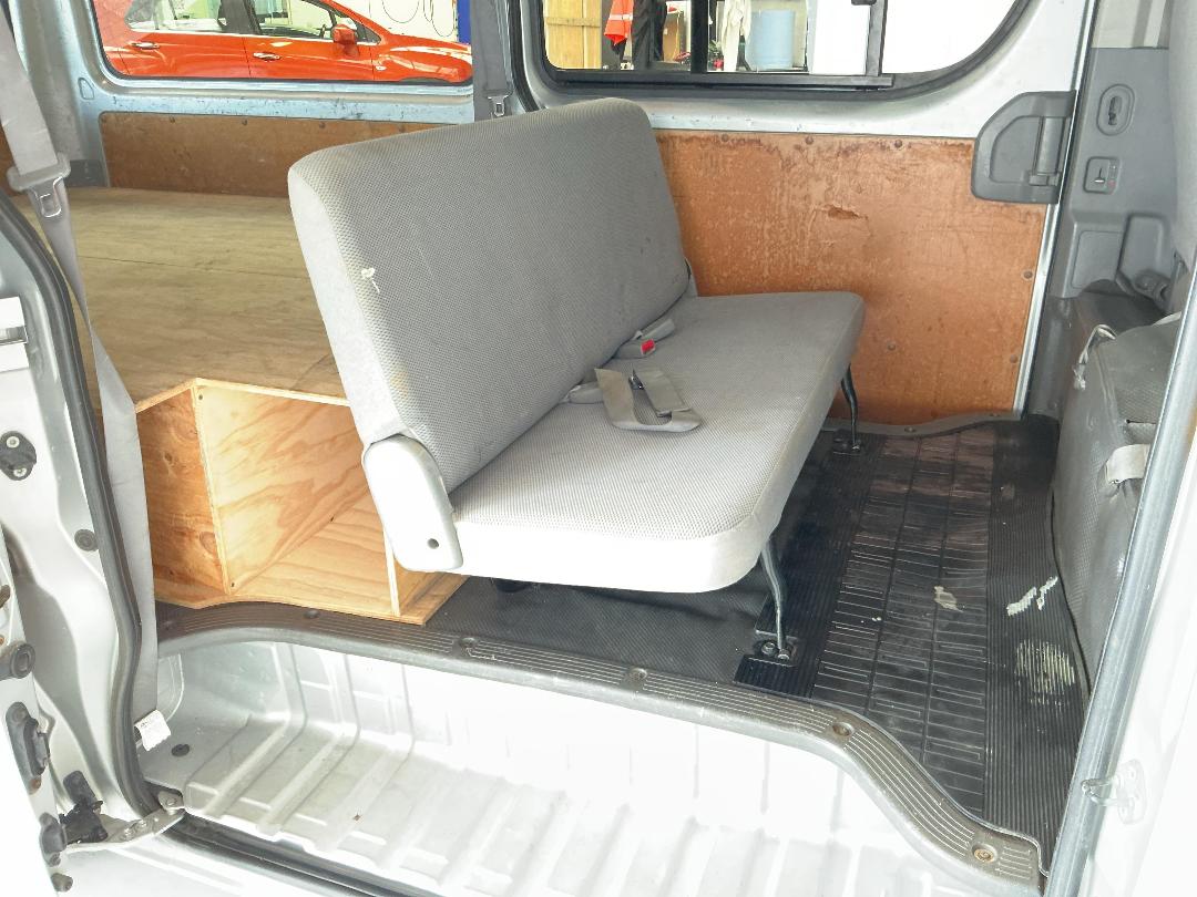 Photo '19' of Toyota Hiace