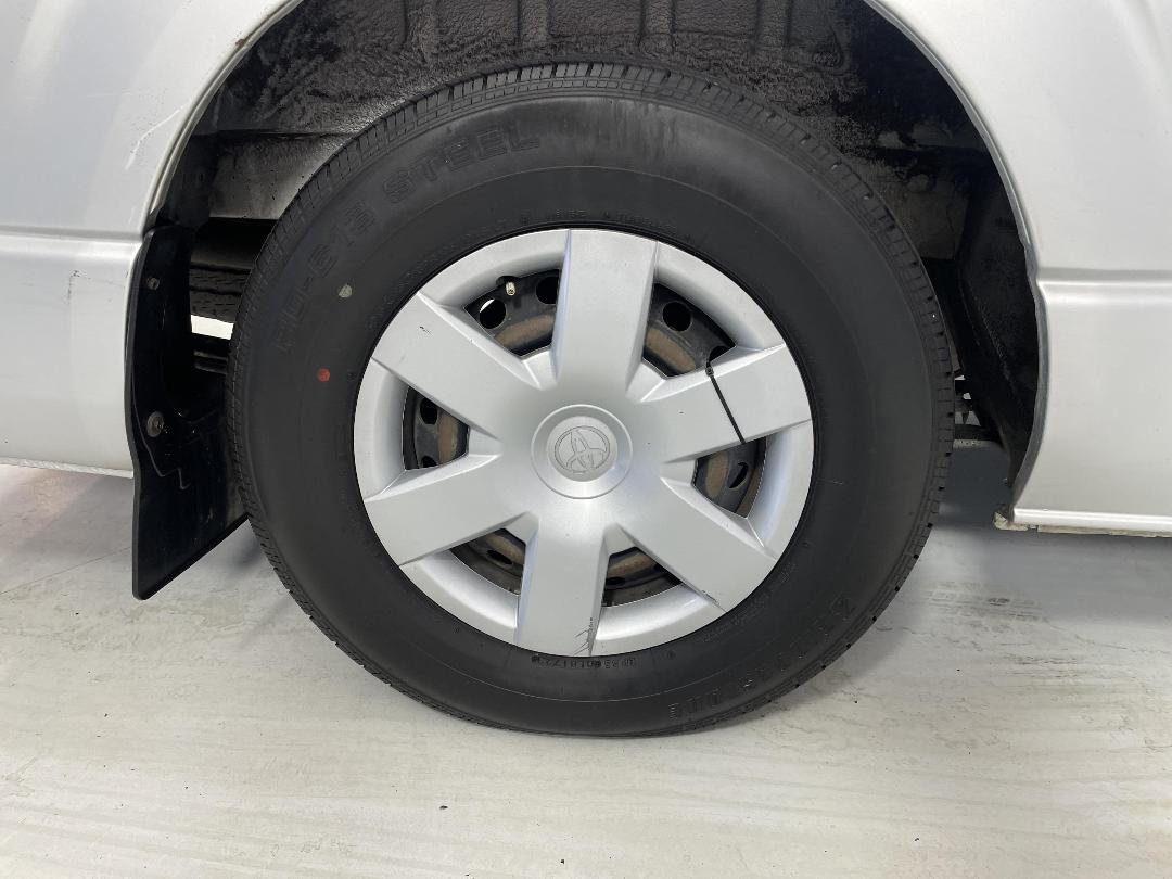 Photo '12' of Toyota Hiace