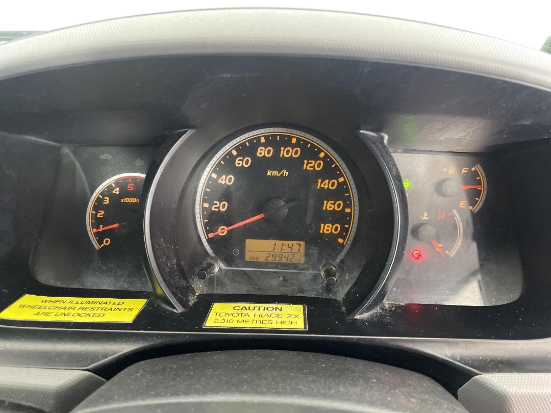 Photo '20' of Toyota Hiace