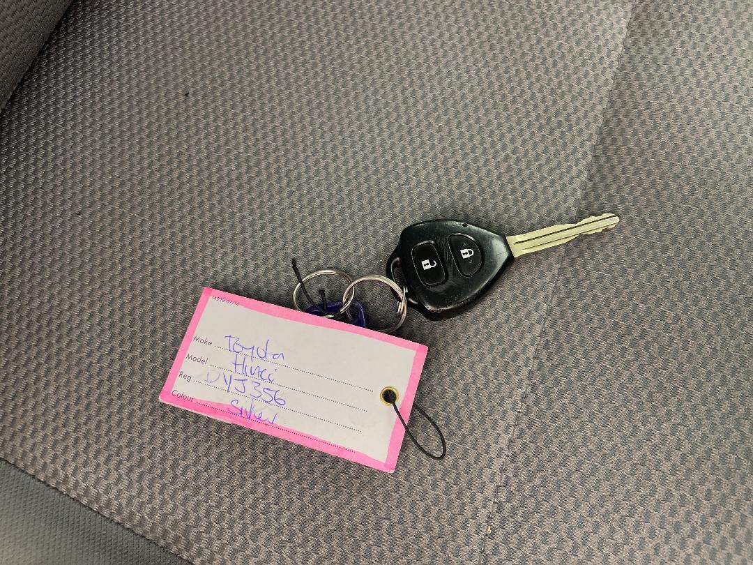 Photo '21' of Toyota Hiace