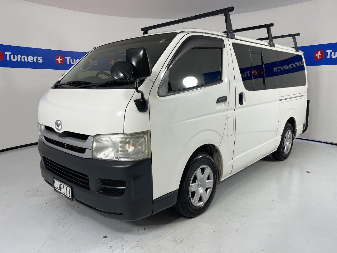 Photo '4' of Toyota Hiace Photo '4' of Toyota Hiace