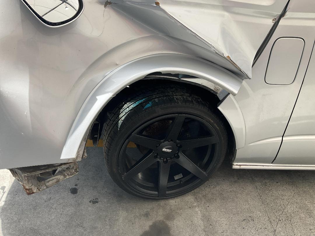 Photo '16' of Toyota Hiace Photo '16' of Toyota Hiace