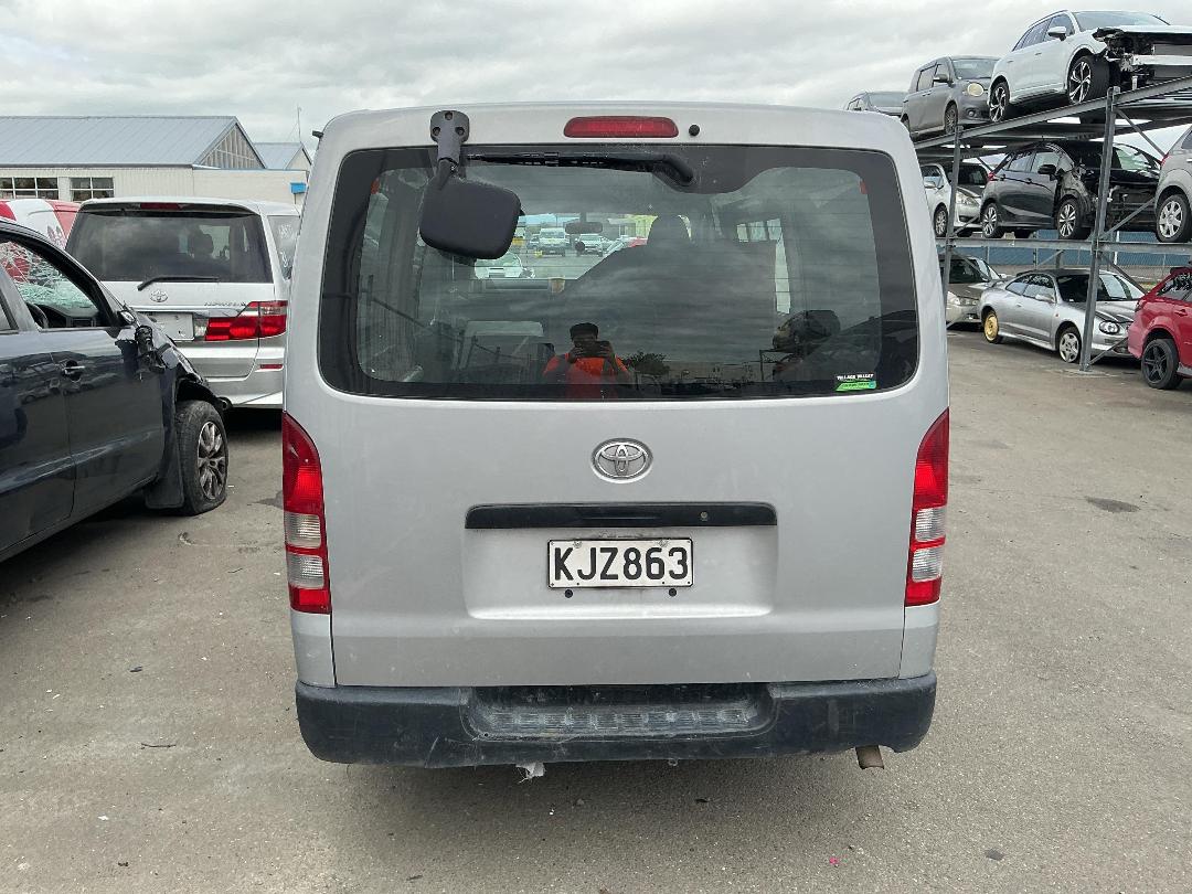 Photo '5' of Toyota Hiace Photo '5' of Toyota Hiace