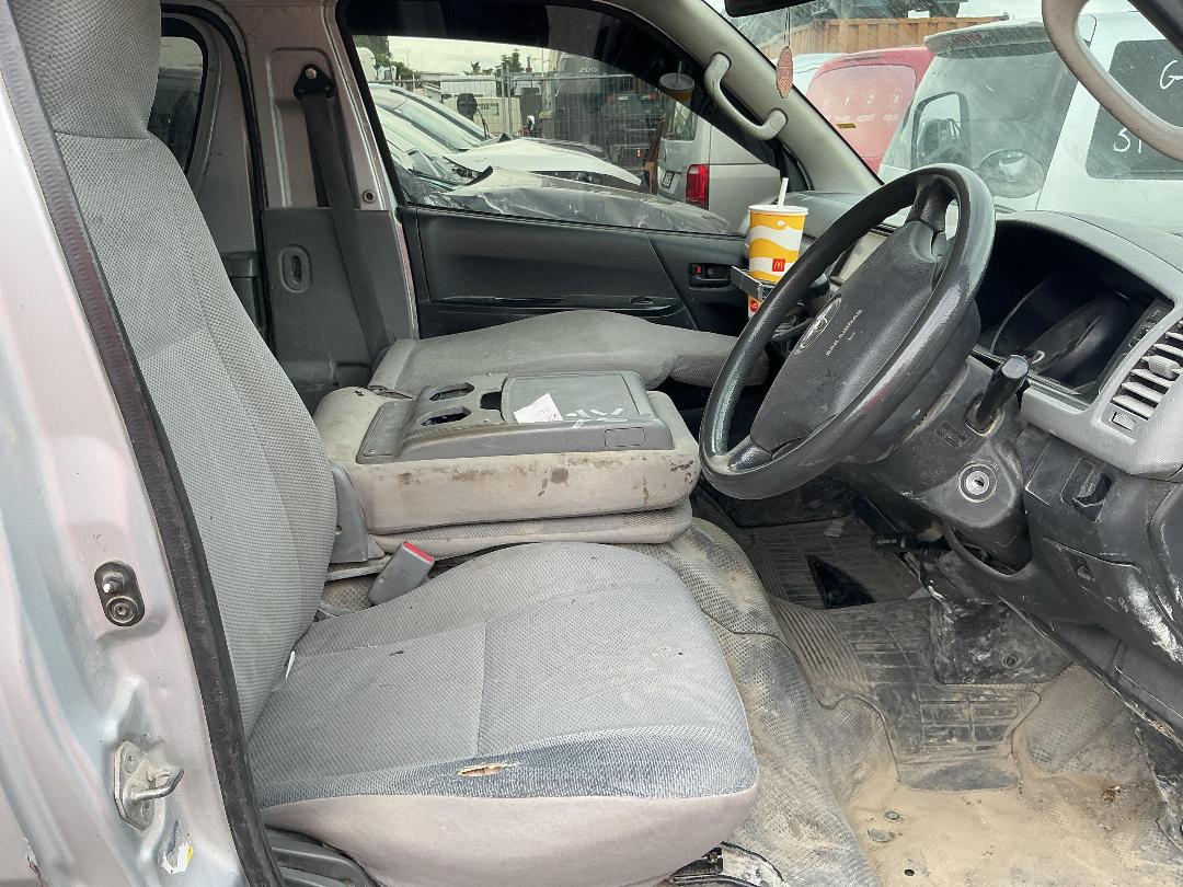 Photo '14' of Toyota Hiace Photo '14' of Toyota Hiace