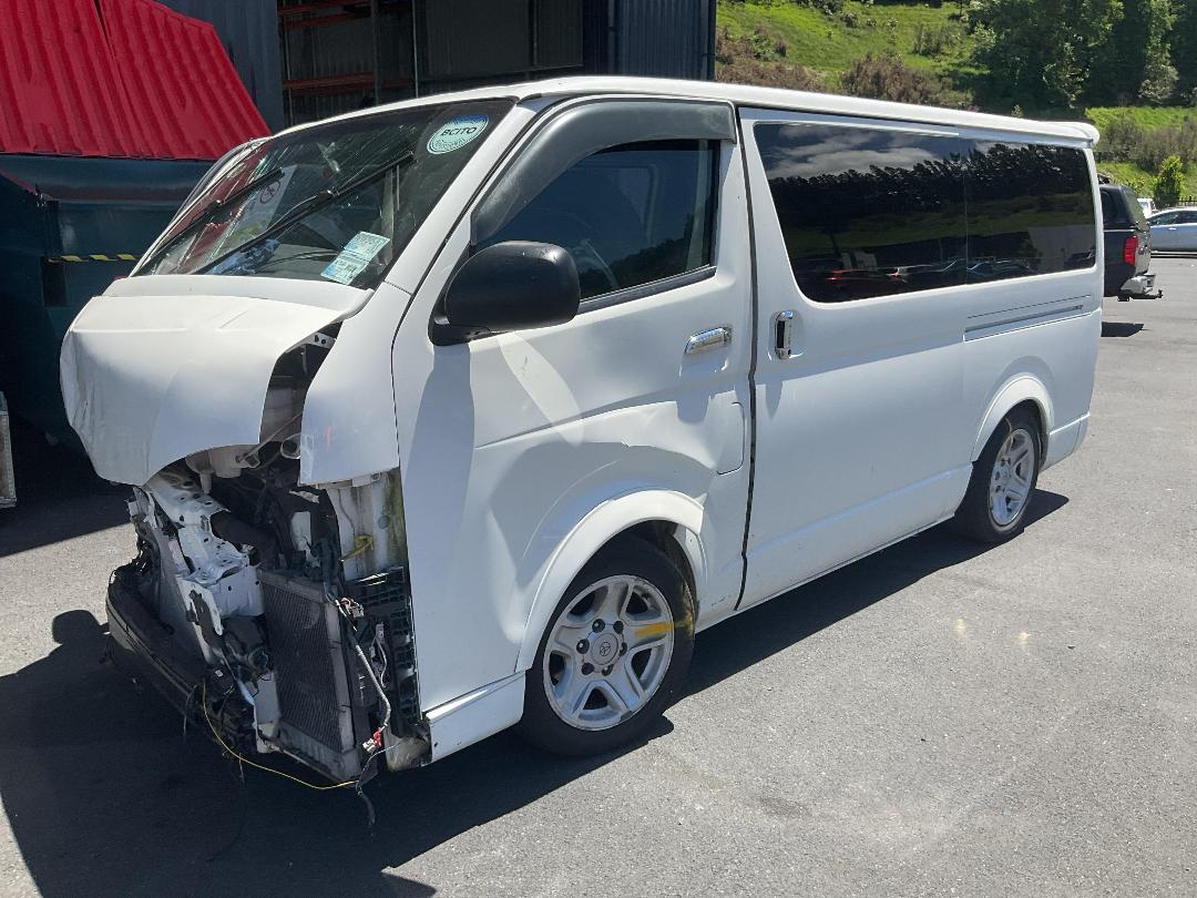 Photo '2' of Toyota Hiace T ZL Photo '2' of Toyota Hiace T ZL