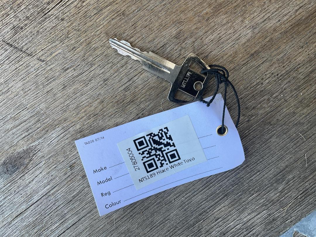 Photo '20' of Toyota Hiace T ZL Photo '20' of Toyota Hiace T ZL