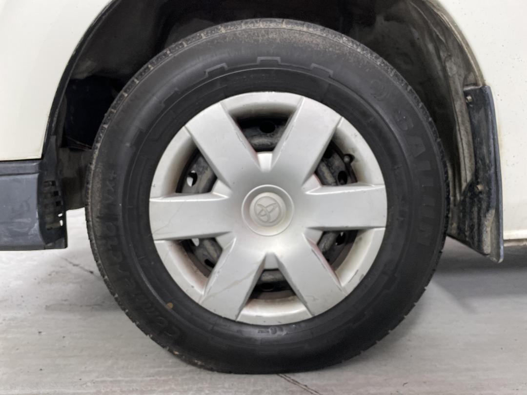 Photo '10' of Toyota Hiace Photo '10' of Toyota Hiace