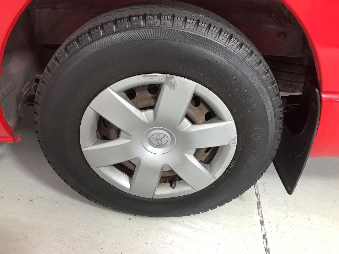 Photo '11' of Toyota Hiace