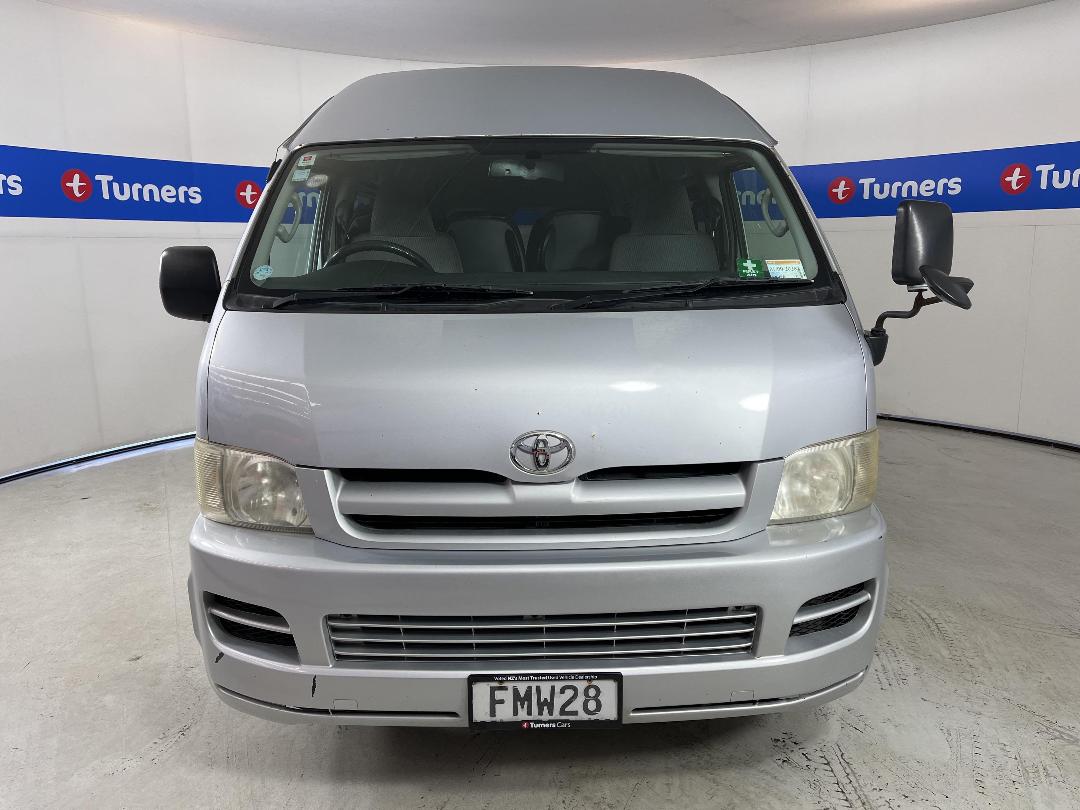 Photo '2' of Toyota Hiace Photo '2' of Toyota Hiace